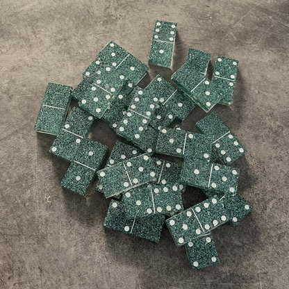 Dominos